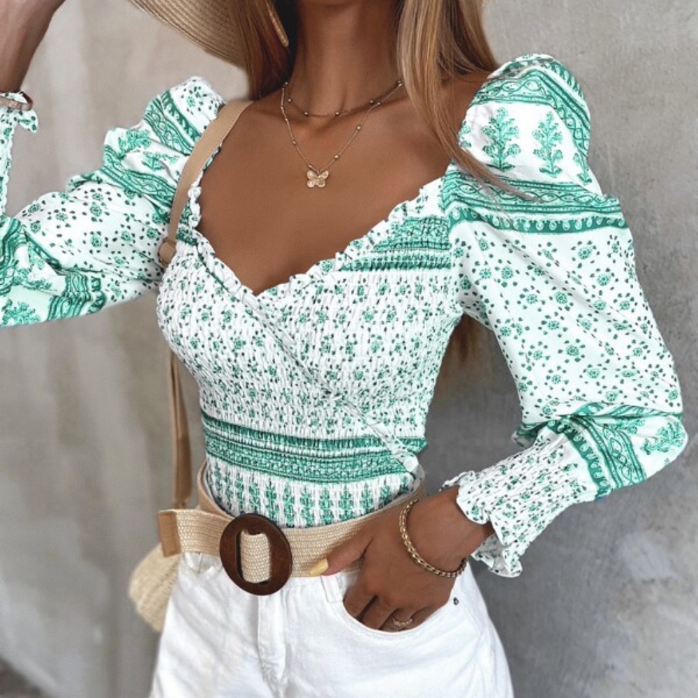 Boho Khaki Floral Puff Long Sleeve Crop Top - Picture 3 of 10